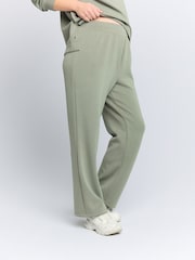 vert - Pantalon de jogging de maternité à jambes larges - Image 3 of 8