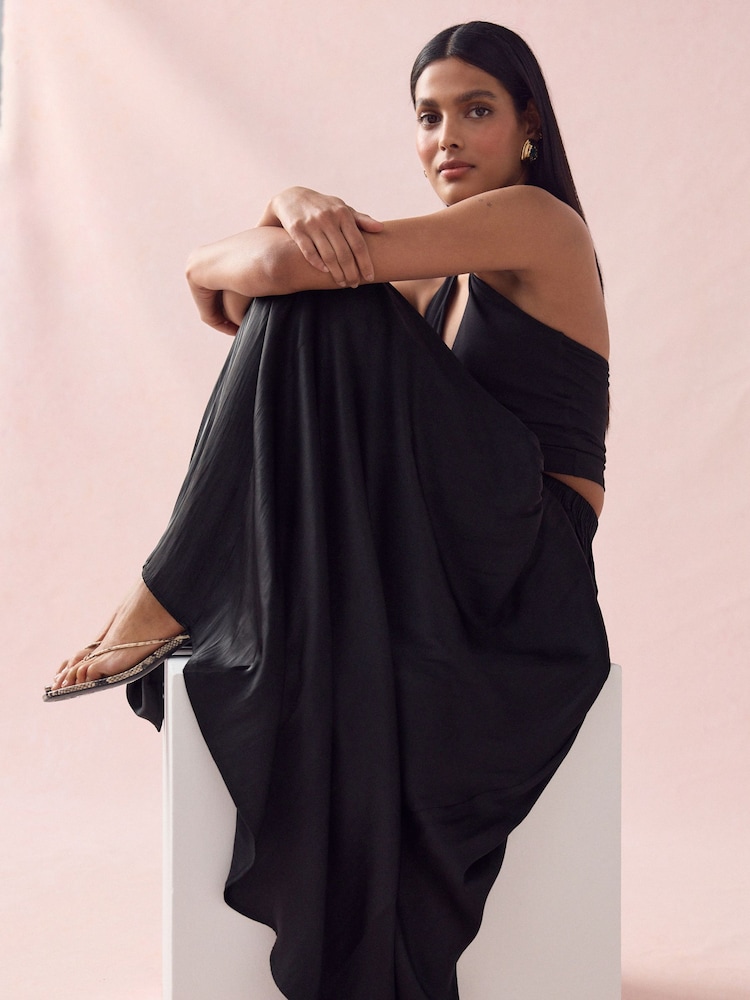 Black Pleated Satin Maxi Skirt - Image 3 of 5