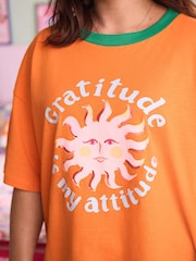 Eleanor Bowmer Orange/Pink Graphic 100% Cotton T-Shirt Pyjamas Set - Image 5 of 6
