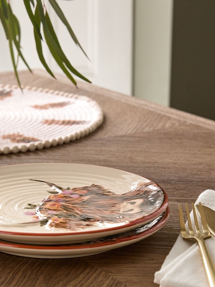 Set of 2 Natural Hamish The Highland Cow Side Plates - Image 2 of 5 Set of 2 Natural Hamish The Highland Cow Side Plates - Image 2 of 5