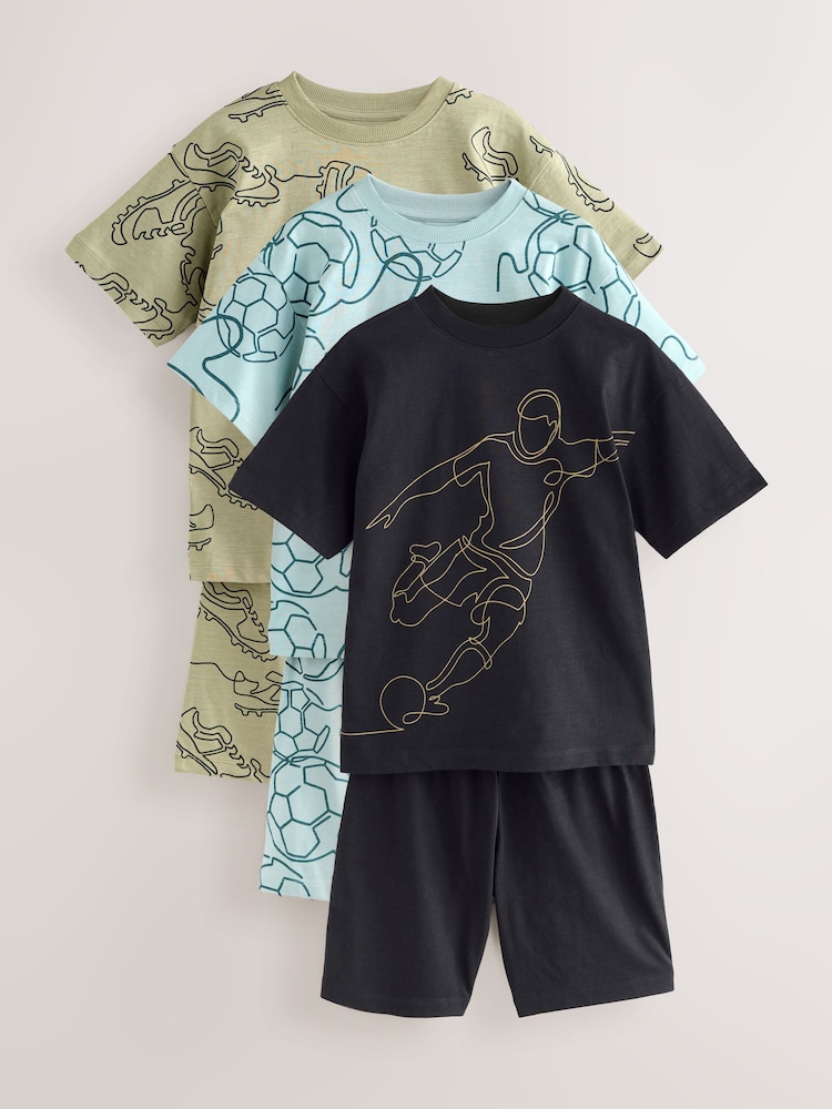 Blue/ Black/ Green Football - Kurze Pyjamas im 3er-Pack (4–14Jahre) - Bild 1 von 3 Blue/ Black/ Green Football - Kurze Pyjamas im 3er-Pack (4–14Jahre) - Bild 1 von 3