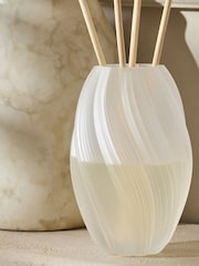 Floral Evie Pink Pepper and Pomegranate 400ml Diffuser - Image 2 of 3