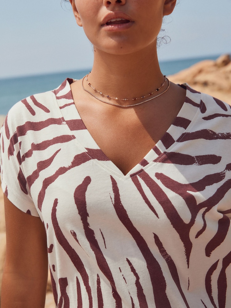 Brown/White Zebra Print V-Neck Cap Sleeve T-Shirt - Image 4 of 4