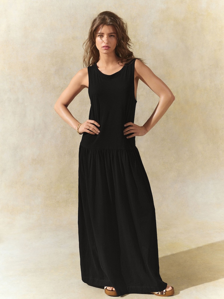 Schwarz - Drop Waist Maxi Length Jersey Dress - Bild 1 von 6 Schwarz - Drop Waist Maxi Length Jersey Dress - Bild 1 von 6
