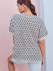 White/Blue Oversized V-Neck Short Sleeve T-Shirt - Image 2 of 7