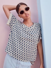 White/Blue Oversized V-Neck Short Sleeve T-Shirt - Image 3 of 7