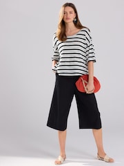 Schwarz-weiß gestreift - Linen Modal Blend Soft Touch Scoop Neck T-Shirt - Image 2 of 7