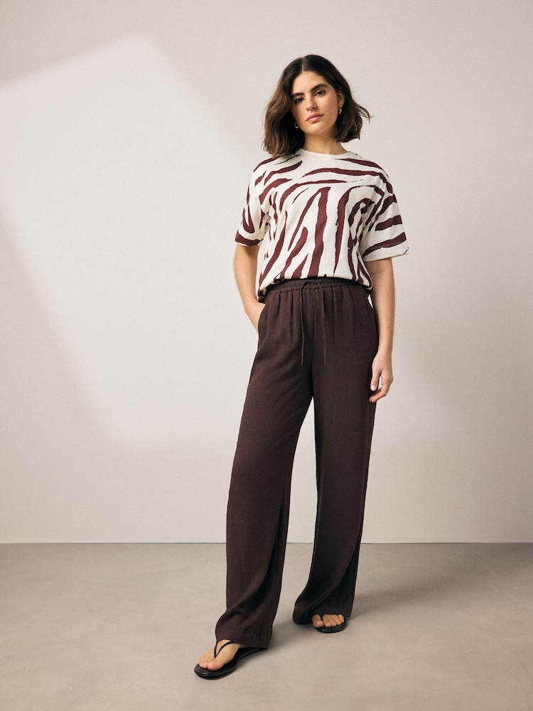Zebra Print White/Brown - Short Sleeve Crew Neck 100% Cotton T-Shirt - Imagen 2 de 8 Zebra Print White/Brown - Short Sleeve Crew Neck 100% Cotton T-Shirt - Imagen 2 de 8