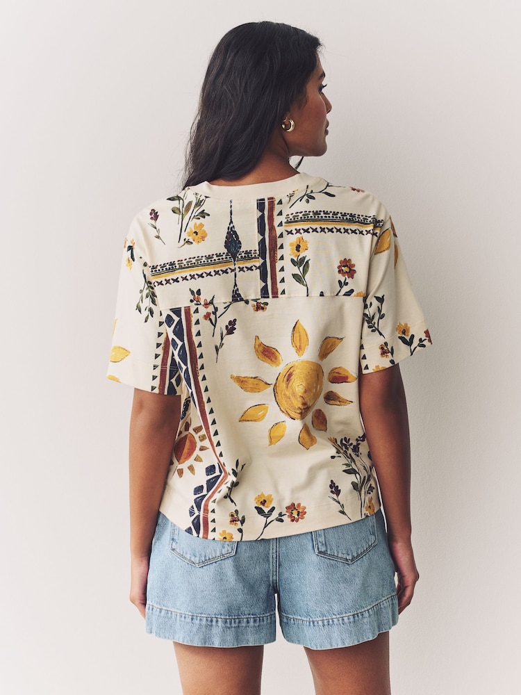 Ecru White Sunflower Floral Placement Print Short Sleeve Crew Neck 100% Cotton T-Shirt - Image 3 of 7
