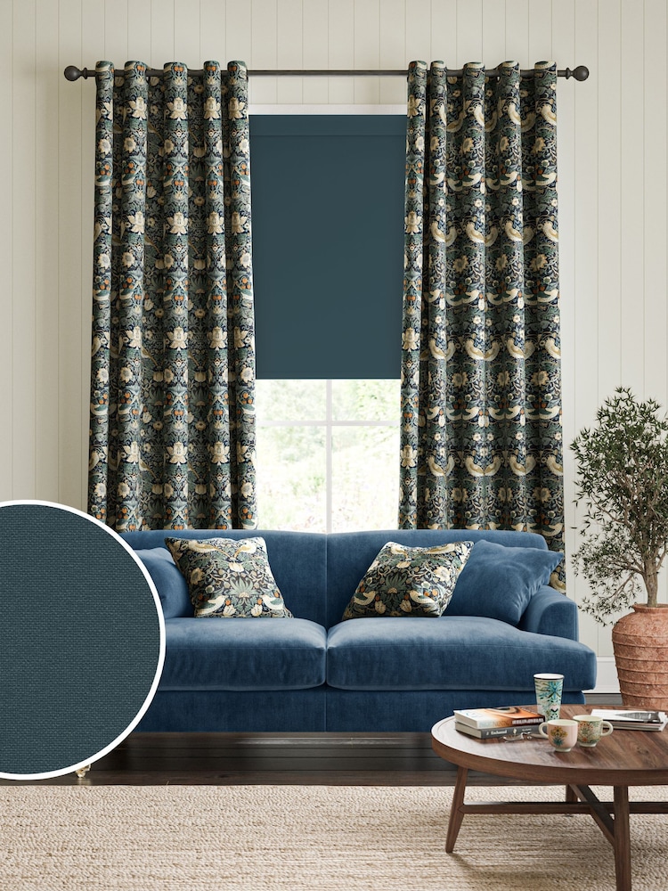 William Morris At Home Ink Blue Waltham Made to Measure Roller Blind - Image 2 of 7