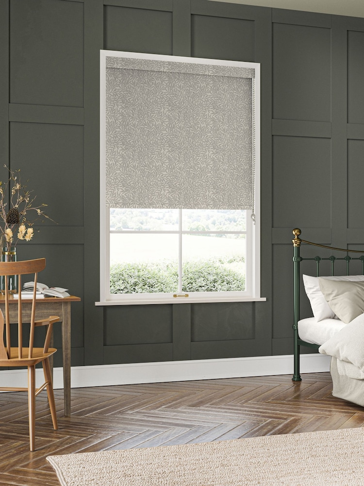 William Morris At Home Limestone Grey Willow Made to Measure Roller Blind - Image 2 of 6