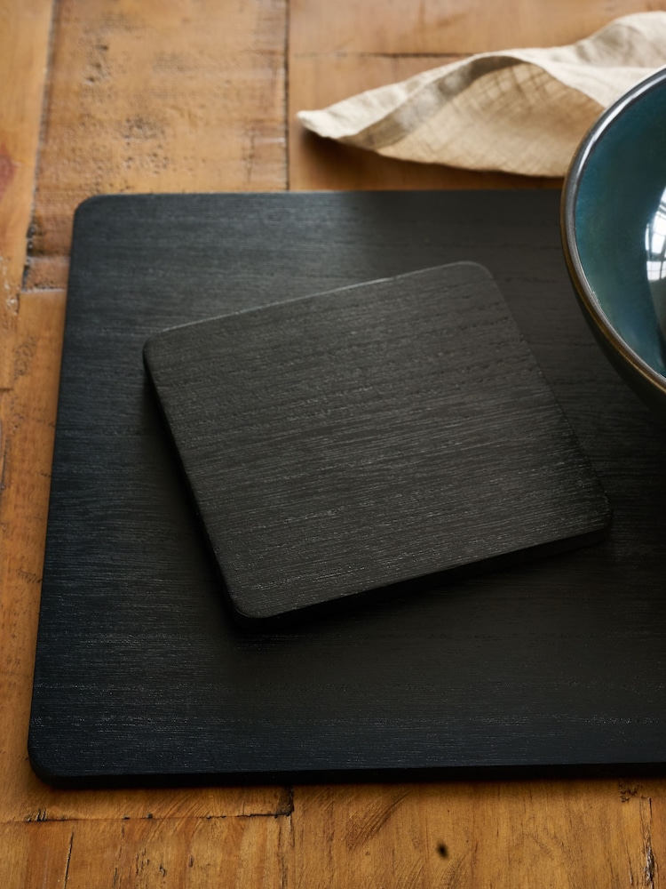 Set of 4 Black Wooden Placemats and Coasters - Image 2 of 3 Set of 4 Black Wooden Placemats and Coasters - Image 2 of 3