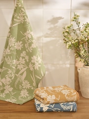 Set of 3 Multi Aubrie Floral Print Waffle Tea Towels - Image 2 of 4
