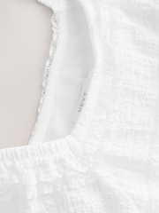 白色 - 褶皱细节夏日连衣裙（3-16岁） - 8的图像6｝