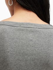 Gris - AllSaints Rina Long Sleeve Scoop Neck T-Shirt - Imagen 3 de 6