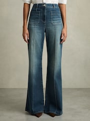 Reiss Mid Blue Sakura Petite Patch Pocket Flared Jeans - Image 4 of 10