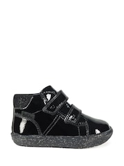 ToeZone Riley Girls Crinkle Patent Rip Tape Black Boots - Imagen 1 de 6