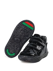 ToeZone Riley Girls Crinkle Patent Rip Tape Black Boots - Imagen 2 de 6