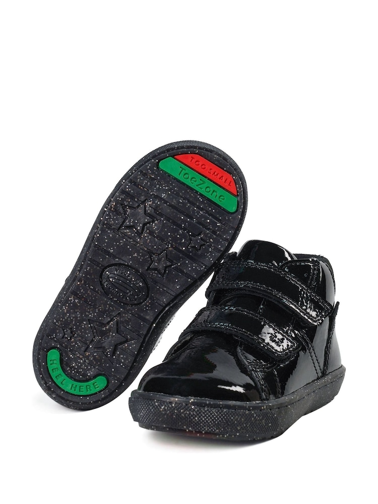 ToeZone Riley Girls Crinkle Patent Rip Tape Black Boots - Imagen 2 de 6