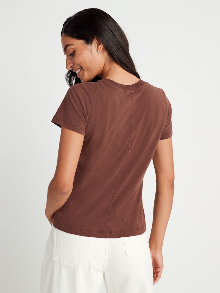 American Vintage Gamipy Short Sleeve 100% Cotton Brown T-Shirt - Image 2 of 3