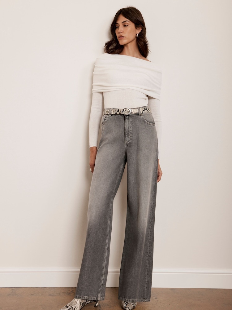 Mint Velvet Grey Washed Wide Leg 100% Cotton Jeans - Image 2 of 4 Mint Velvet Grey Washed Wide Leg 100% Cotton Jeans - Image 2 of 4