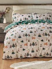 Natural/Green Hamish Christmas Reversible Duvet Cover and Pillowcase Set - Image 2 of 5