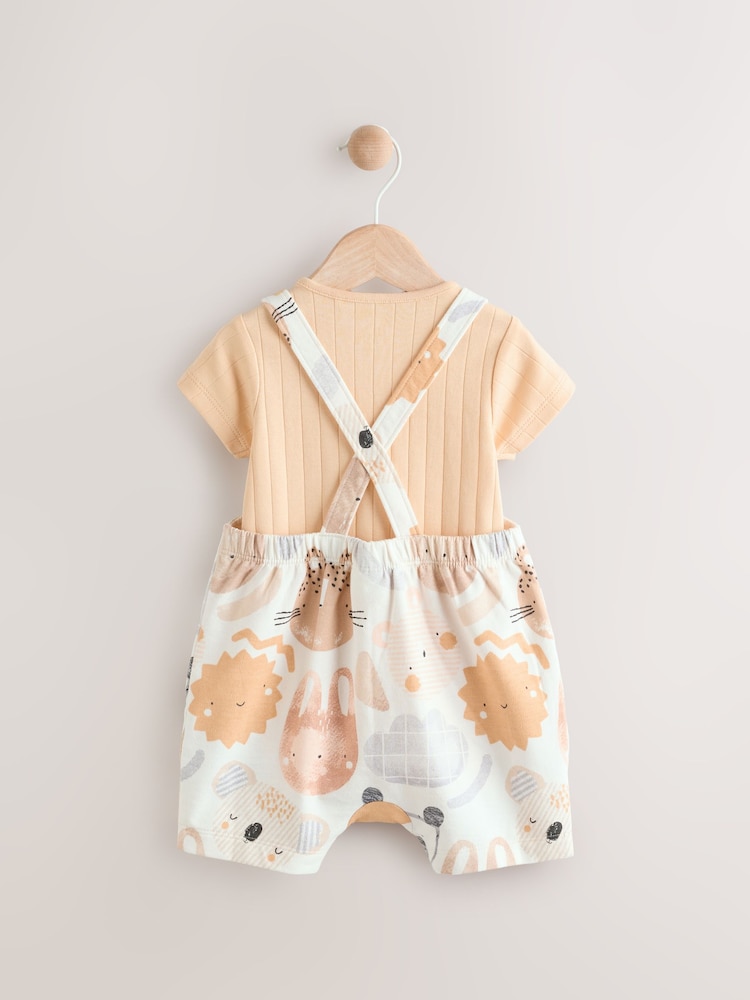 Mineral/Figurenmotiv - Jersey-Babyset aus 100 % Baumwolle mit Latzhose und Body (0Monate -2Jahre) - Bild 2 von 8 Mineral/Figurenmotiv - Jersey-Babyset aus 100 % Baumwolle mit Latzhose und Body (0Monate -2Jahre) - Bild 2 von 8