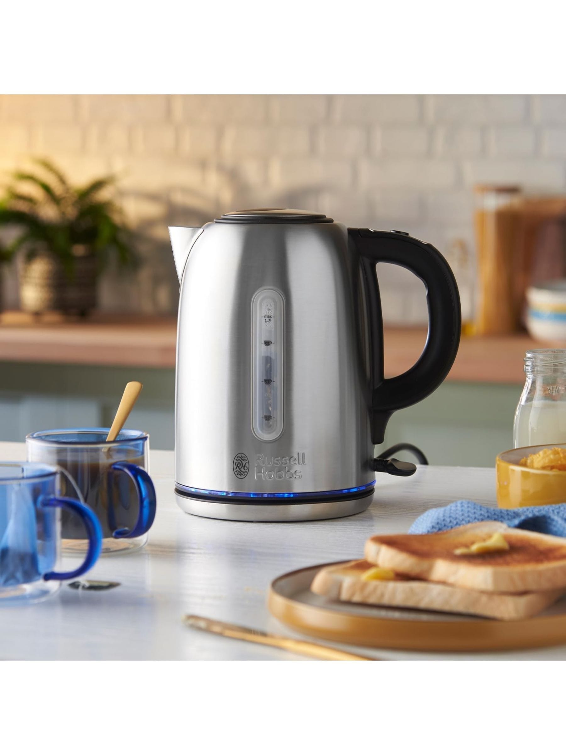 Russell Hobbs Polished Stainless Steel Buckingham Kettle Laura