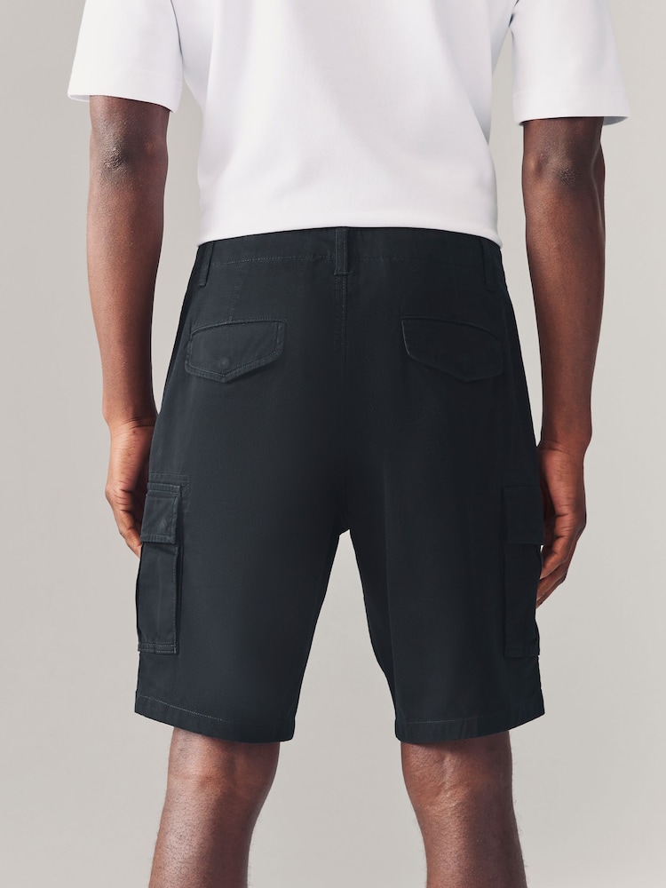 Schwarz - Cargo-Shorts mit Stretch - Bild 2 von 10 Schwarz - Cargo-Shorts mit Stretch - Bild 2 von 10