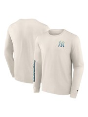 Fanatics 100% Cotton MLB New York Yankees Gradient Long Sleeve Crew White T-Shirt - Image 1 of 3