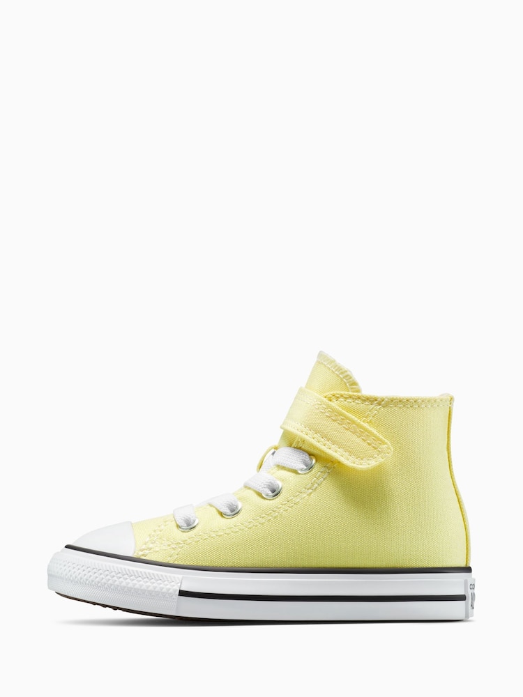Converse Yellow Infant Chuck Taylor 1V Easy On Trainers - Image 2 of 7 Converse Yellow Infant Chuck Taylor 1V Easy On Trainers - Image 2 of 7