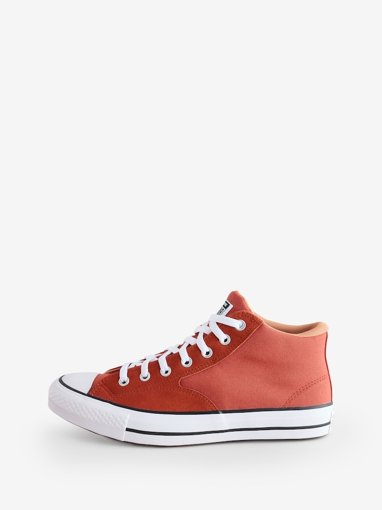 Converse Malden Street - Image 2 of 10 Converse Malden Street - Image 2 of 10