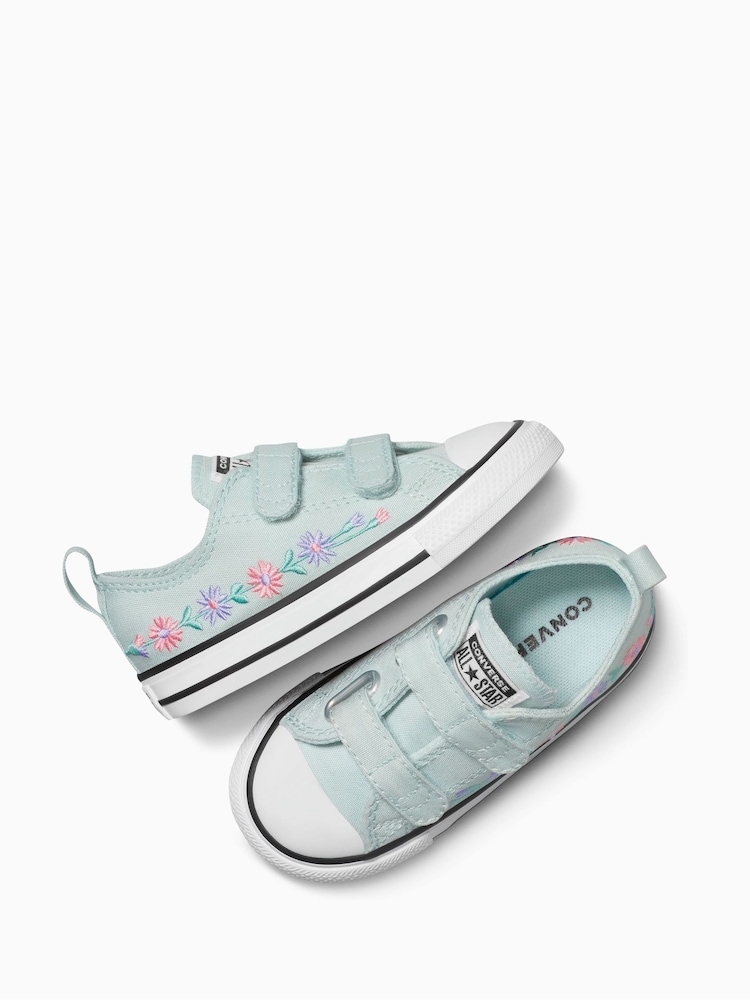 Converse Blue Chuck Taylor All Star 2V Trainers - Image 10 of 17