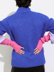 Oliver Bonas בצבע פוקסיה, כפפות מחממות סרוגות לפרקי כף היד - תמונה 6 מתוך 6
