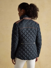 Joules Official Burghley Showerproof Diamond Quilted Coat - Imagem 2 de 11