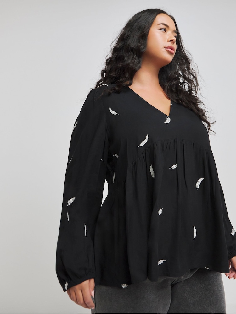 Simply Be 100% Cotton Embroidered V-Neck Puff Sleeve Blouse - Bild 1 von 4