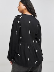 Simply Be 100% Cotton Embroidered V-Neck Puff Sleeve Blouse - Bild 2 von 4