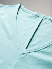 Navy/Light Blue/ Cream - The Set מארז של 3 חולצות טי מבד במרקם לא אחיד עם צווארון וי, %100 כותנה - תמונה 11 מתוך 12