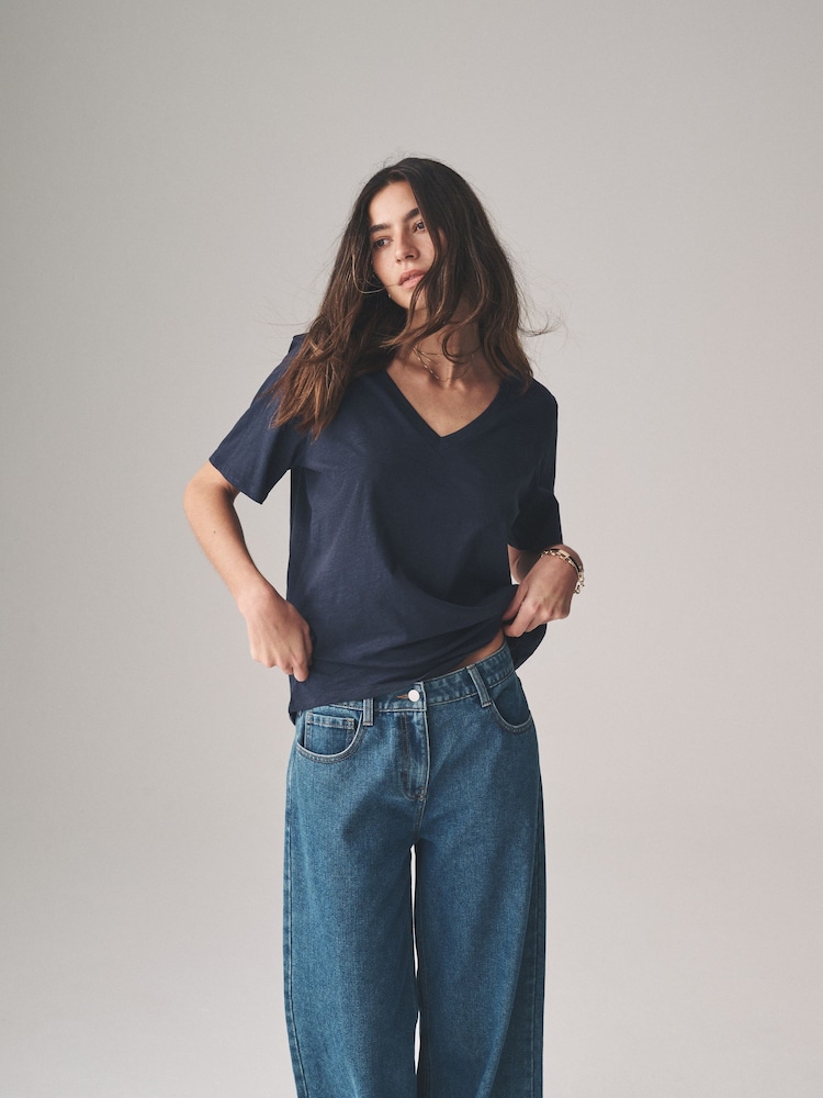 Navy/Light Blue/ Cream - The Set מארז של 3 חולצות טי מבד במרקם לא אחיד עם צווארון וי, %100 כותנה - תמונה 2 מתוך 12