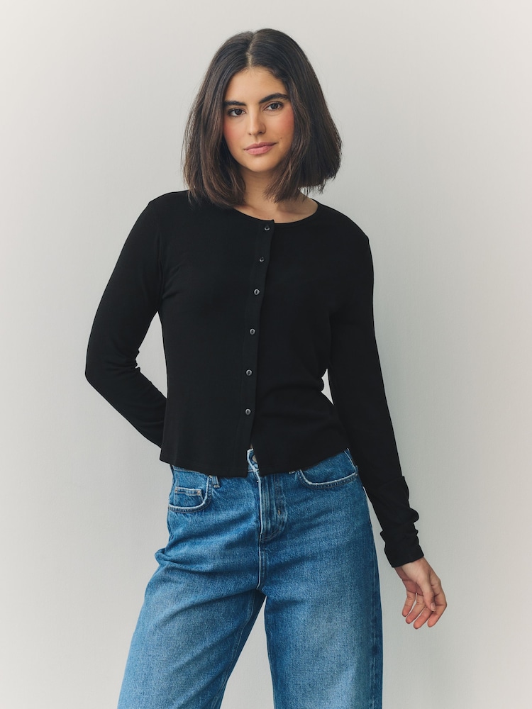 Negro - Soft Touch Lightweight Ribbed Long Sleeve Button Through Cardigan with TENCEL™ Lyocell - Imagen 1 de 9 Negro - Soft Touch Lightweight Ribbed Long Sleeve Button Through Cardigan with TENCEL™ Lyocell - Imagen 1 de 9