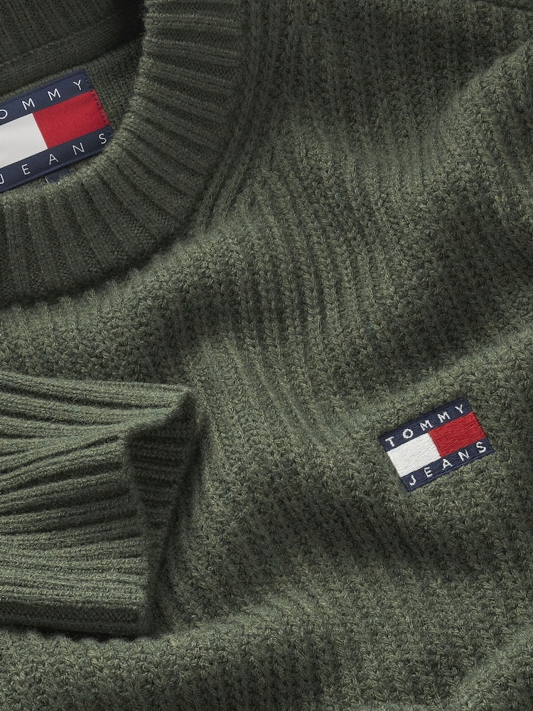 Tommy Jeans Green Regular Fit Badge Crew Neck Jumper - Image 4 of 4