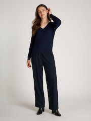 Albastru - Tommy Hilfiger Cable V-Neck Jumper - Image 4 of 6