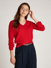 Roșu - Tommy Hilfiger Cable V-Neck Jumper - Image 1 of 6