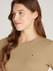 Tommy Hilfiger Natural Slim Fit Cody Crew Neck Short Sleeve 100% Cotton T-Shirt - Image 4 of 5