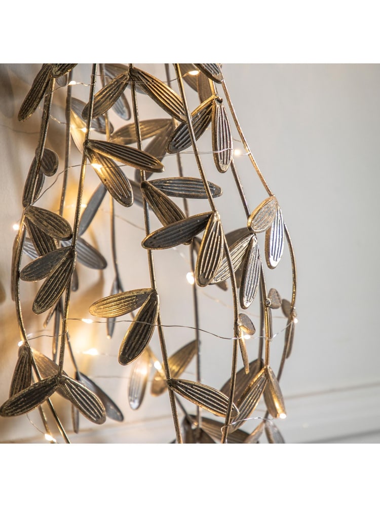 Gallery Home Large Mistletoe Bundle With LED Gold 360x360x440mm - Image 2 of 4