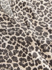 Animal Print Relaxed Fit Short Sleeve Overhead V-Neck Blouse - Image 7 of 7