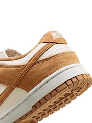Nike Gold/White Dunk Low Trainers - Image 11 of 11