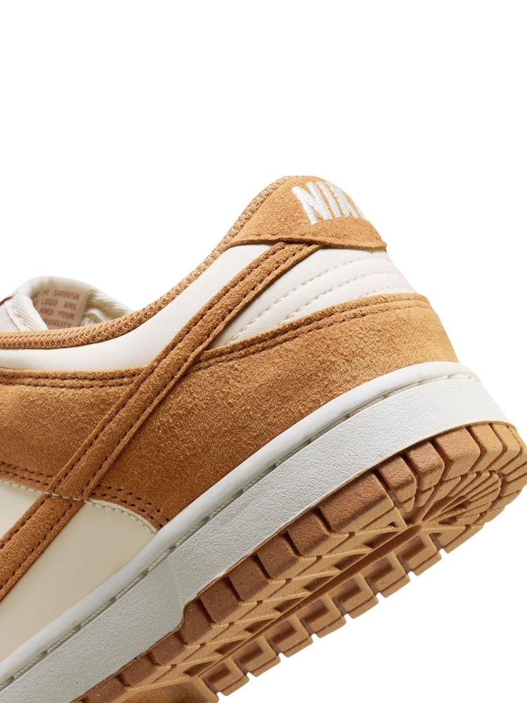 Nike Gold/White Dunk Low Trainers - Image 11 of 11