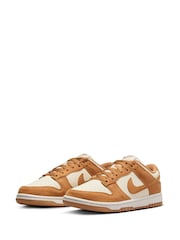 Nike Gold/White Dunk Low Trainers - Image 5 of 11
