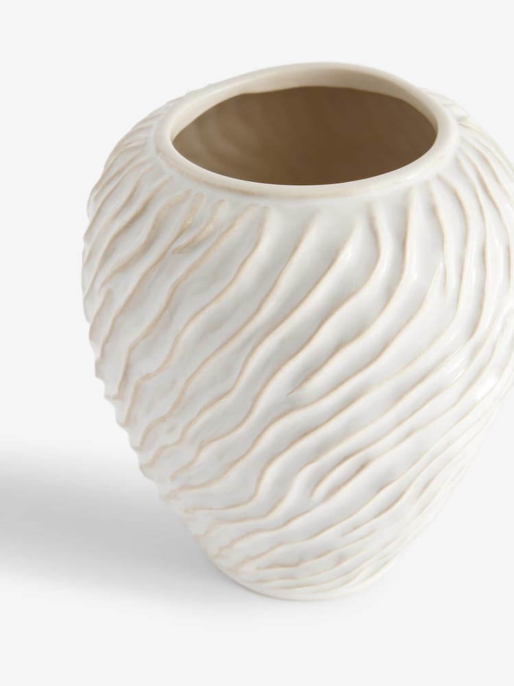 Natural Ceramic Fairford Textured Medium Vase - Image 5 of 5